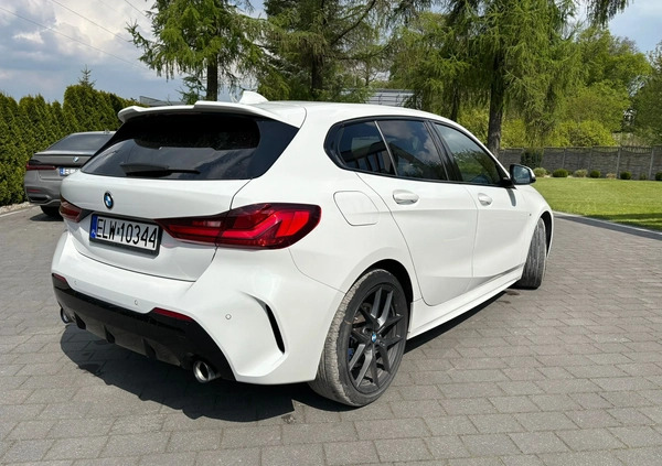 BMW Seria 1 cena 132000 przebieg: 42000, rok produkcji 2021 z Tuszyn małe 172